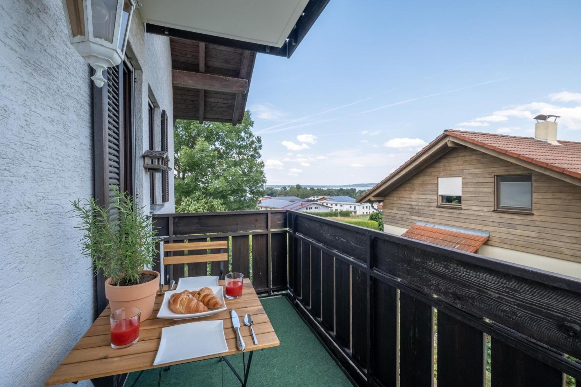 Gemuetliches Wohlfuehl-Apartment Mit Perfektem Seeblick Dießen am Ammersee Eksteriør billede